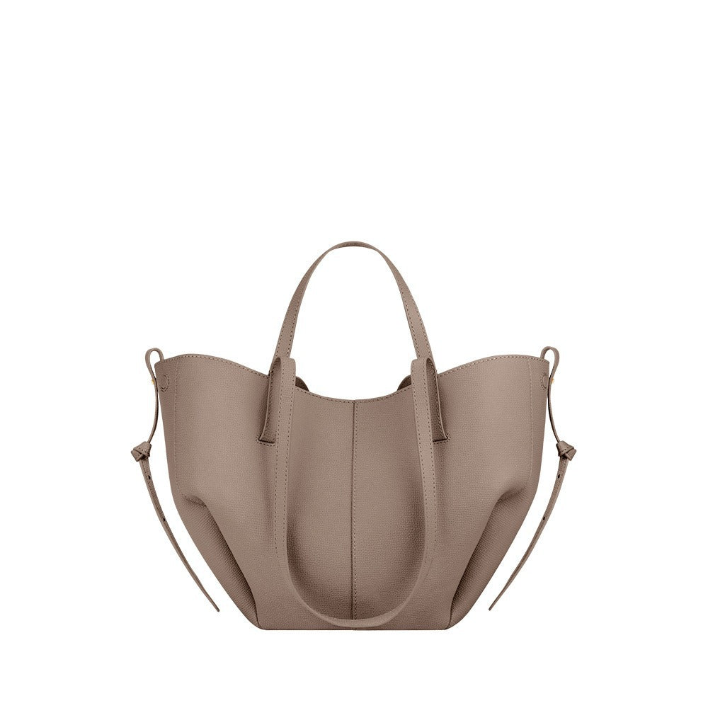 Wing Tote Bag - Lavvi | Boutique Fashion